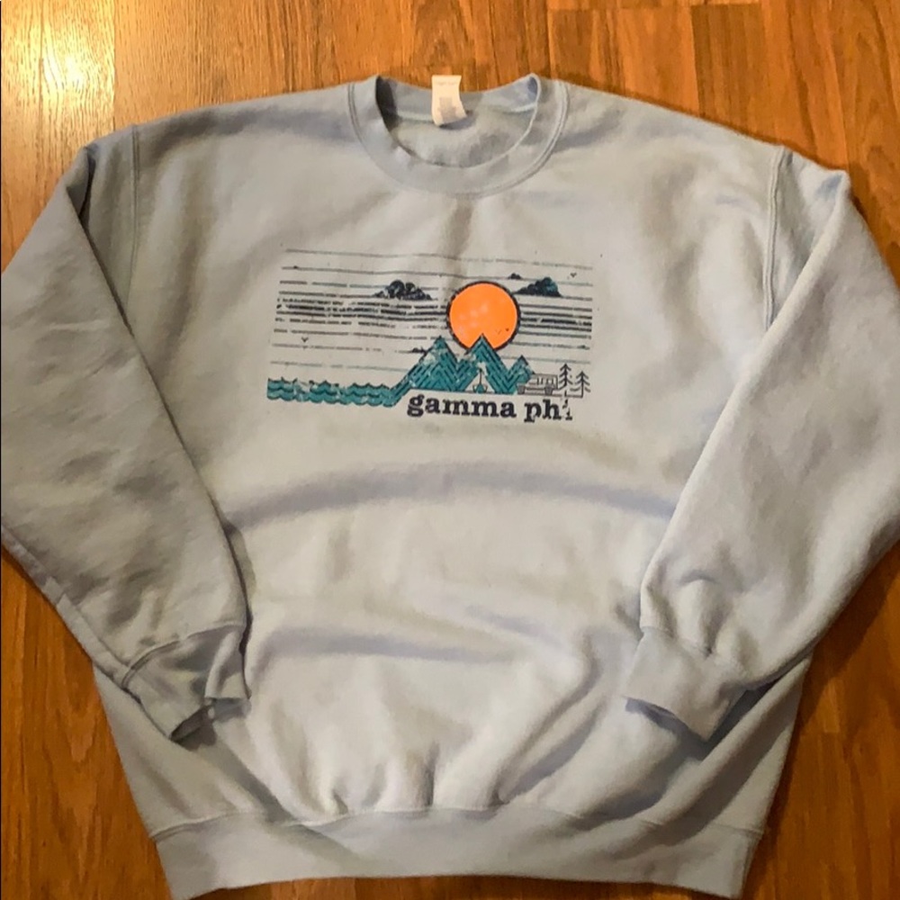 Gamma Phi Beta Mountain crewneck
